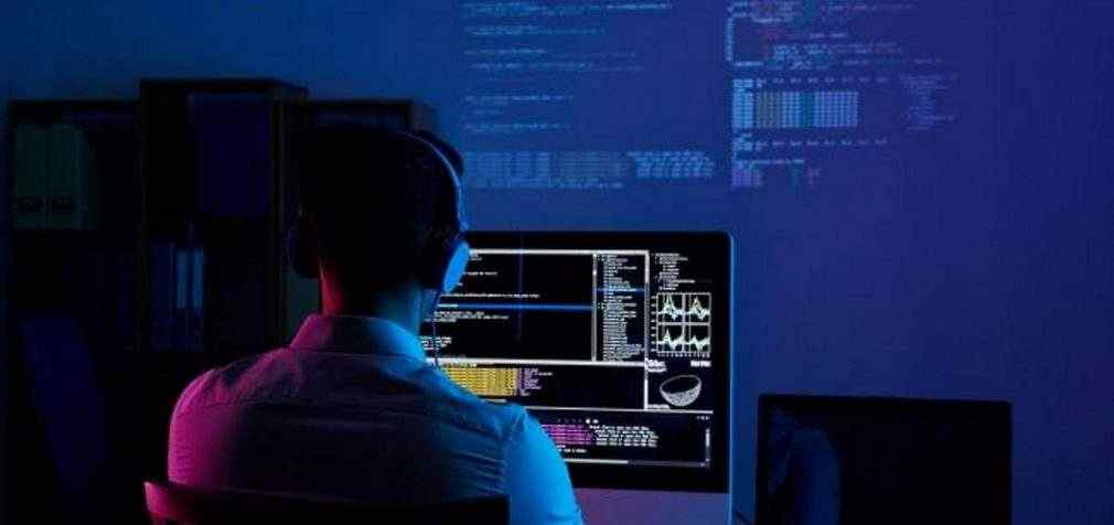 Росія готує кібератаки на енергосистему та урядові сайти України, – NYT