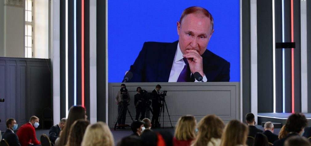 Війна, газ і майбутнє Донбасу: що на прес-конференції Путін сказав про Україну