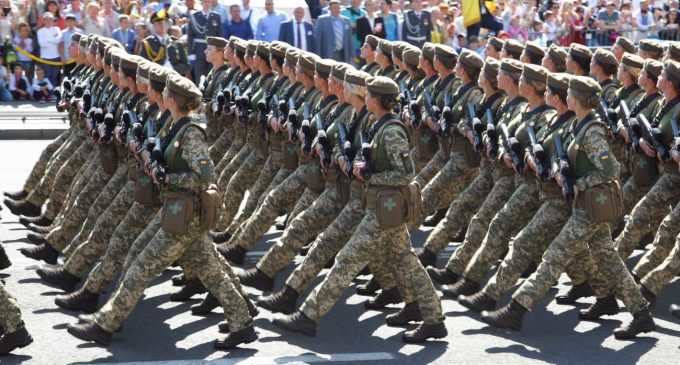 Не призов. Навіщо жінок взяли на військовий облік: пояснення комісара