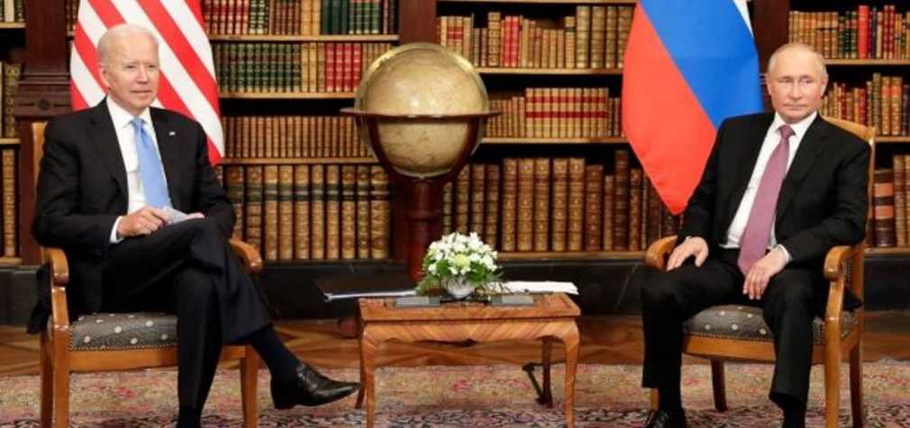 Переговори Байдена і Путіна: у Росії назвали дату