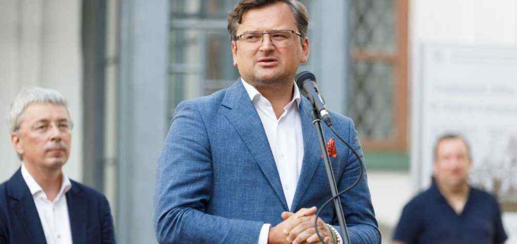 “Дипломатія продовжує працювати”. Блінкен здзвонився з Кулебою після розмови з Лавровим