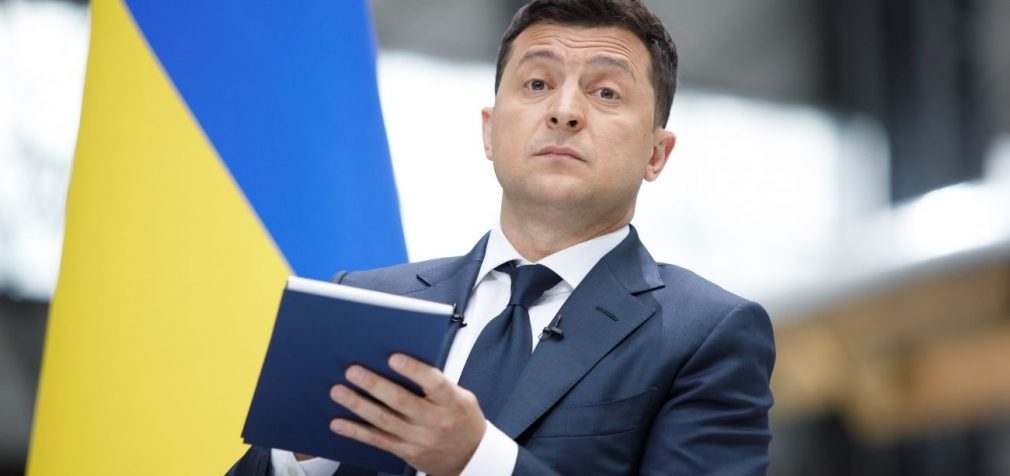 Зеленський і Байден обговорили “конкретні кроки” фінансової підтримки України
