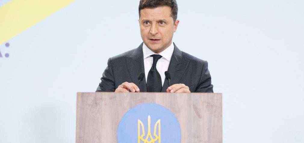 Зеленський про вступ до НАТО: на жаль, залежить не від України