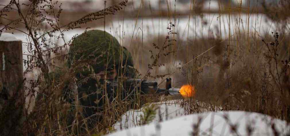 Обстріли і проліт безпілотника: бойовики чотири рази порушили “тишу” на Донбасі