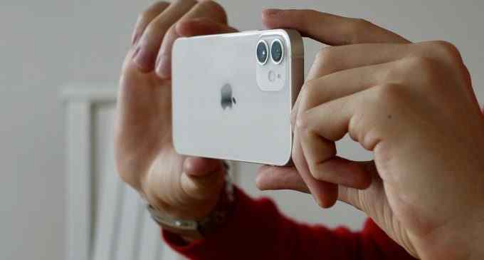 У всіх iPhone виявлена непереборна уразливість