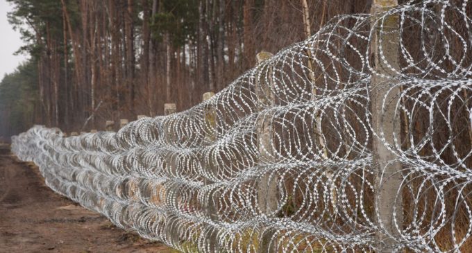 Для перекидання резерву. Україна будує вертолітні майданчики на кордоні з Білоруссю