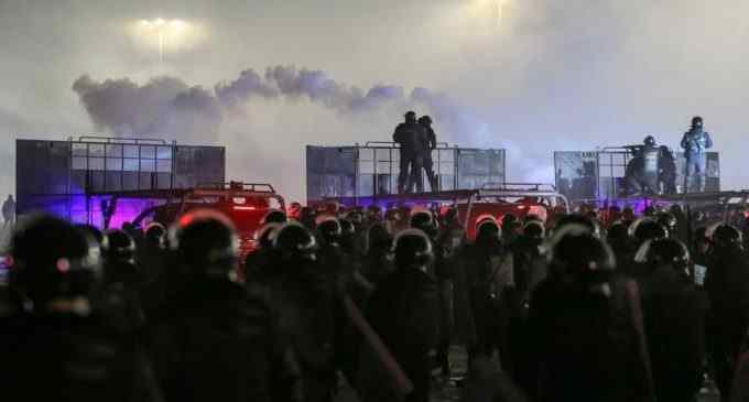 У Казахстані в результаті протестів загинули понад 200 осіб