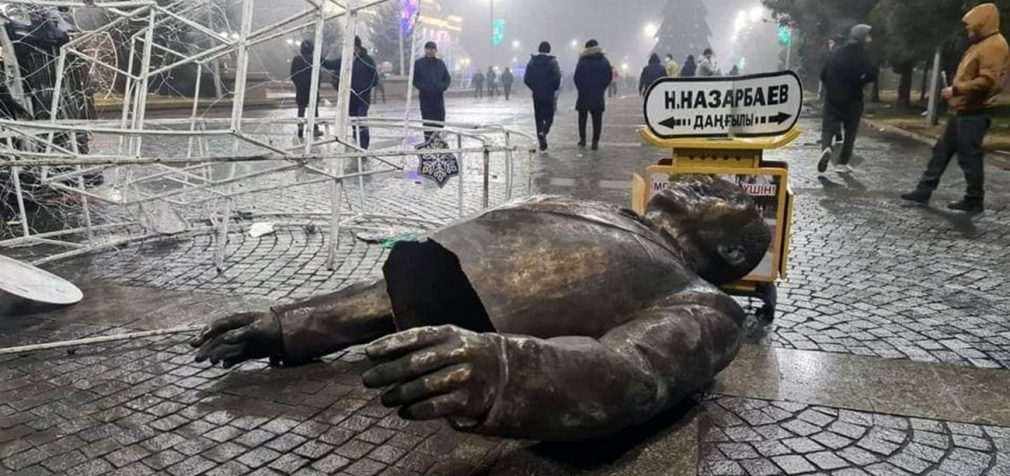 Протести в Казахстані: надзвичайний стан ввели по всій країні