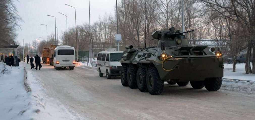 Місія ОДКБ в Казахстані: “миротворці” мають право застосовувати зброю