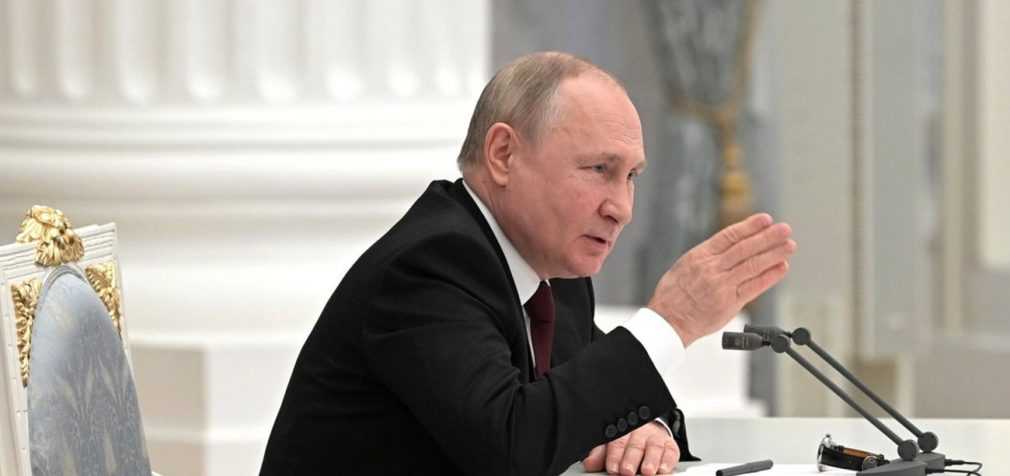 Путін заявив Макрону і Шольцу, що визнає “ЛДНР”