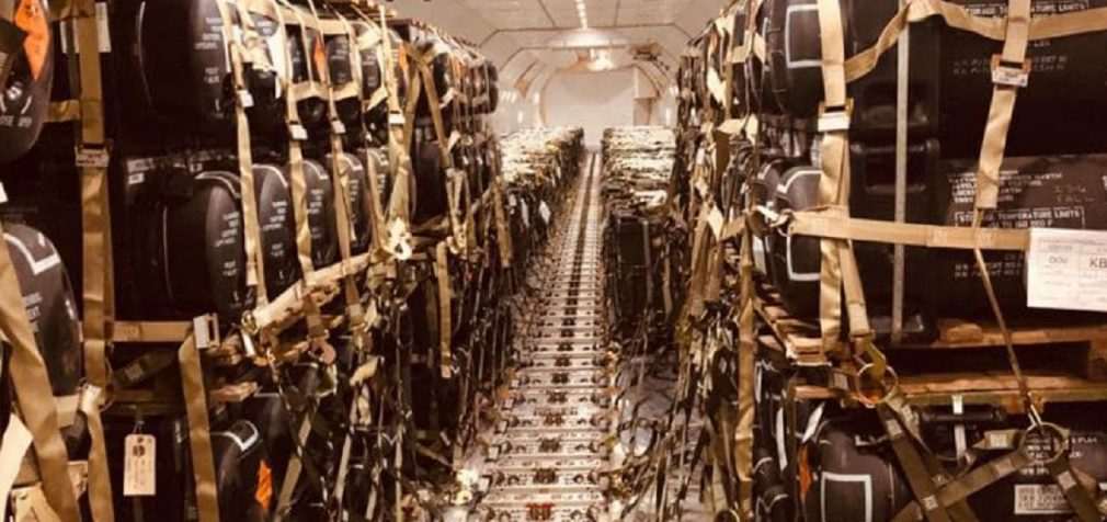 Україна отримала від США нові партії військової допомоги з “Джавелінами”