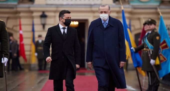 Тет-а-тет із Зеленським, рада Україна-Туреччина і десятки угод: перші деталі візиту Ердогана
