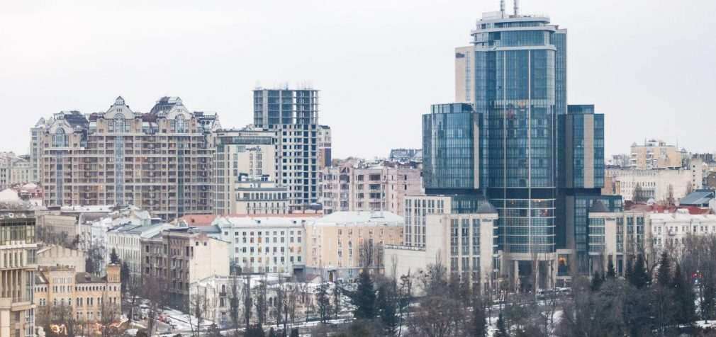У Києві російські окупанти захопили авто ЗСУ і рухаються до центру міста