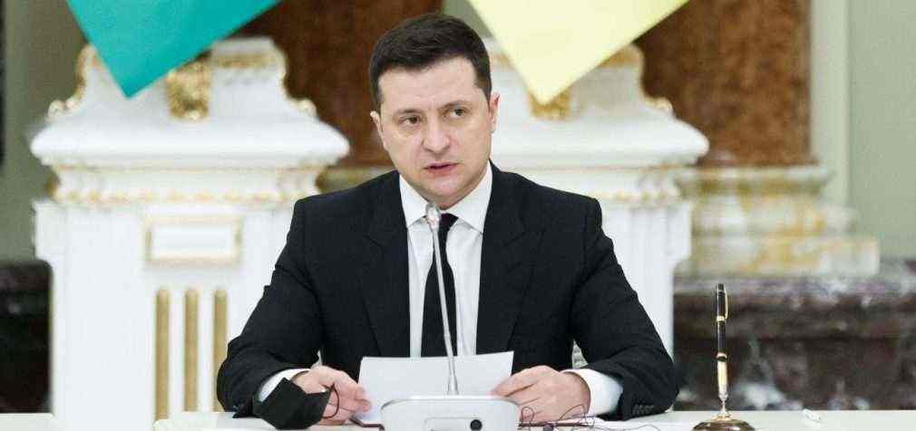 Зеленський попросив Байдена приїхати в Україну та посилити підтримку, – CNN