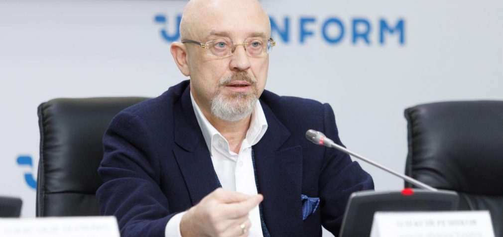 Українцям видадуть зброю через напад Росії: як її отримати