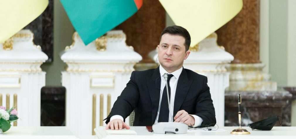 Зеленський звернувся до Путіна: давайте сідати за стіл переговорів
