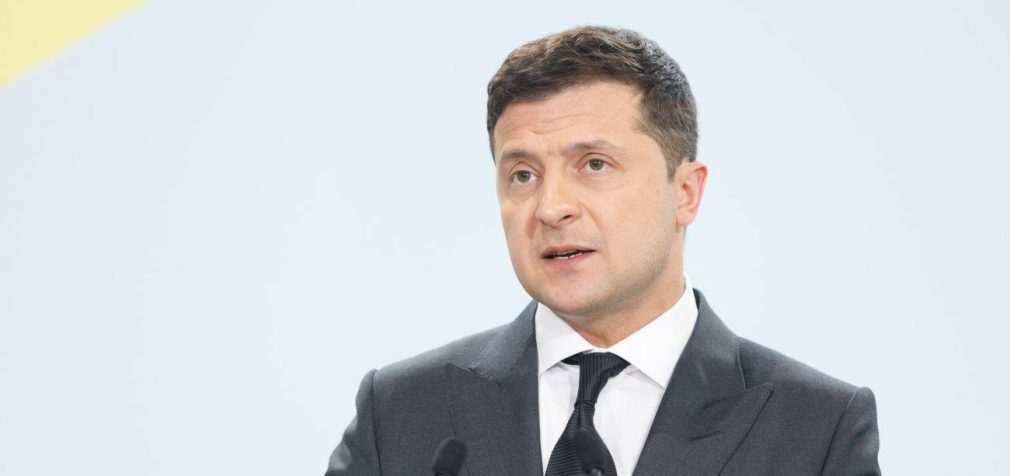 Зеленський підписав указ про загальну мобілізацію