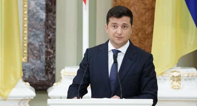 Зеленський сьогодні проведе зустріч з головами фракцій, – нардеп
