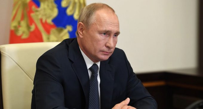 РФ визнала “ЛДНР” в межах Луганської та Донецької областей у складі України, – Путін