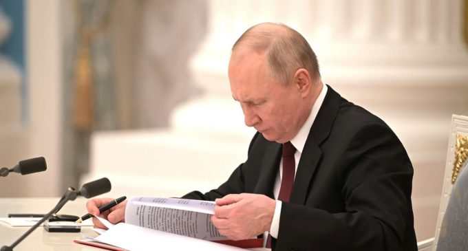 Путін подав звернення до Радфеду про використання армії за кордоном