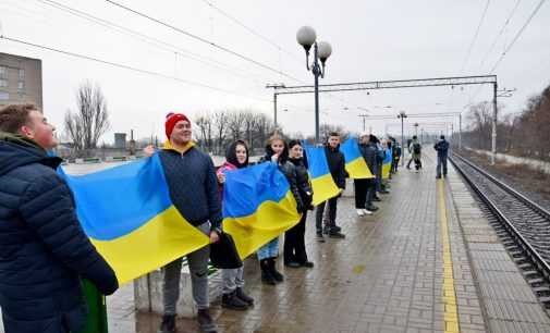 Україна разом: у Кам’янському зустріли Поїзд Єдності