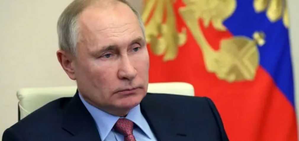 Путін висунув ультиматум Україні: “вимагаємо припинити бойові дії на Донбасі”