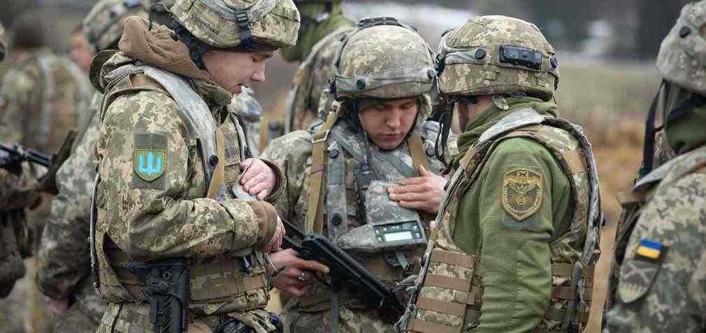 Бойовики на Донбасі побачили “найманців з Польщі”. Україна спростовує: воюють тільки українці