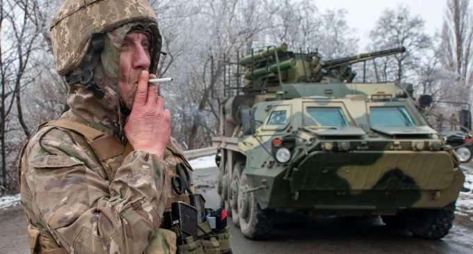 Четвертий день війни Росії проти України. Що відбувається зараз: онлайн