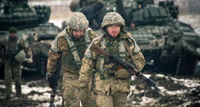 Війська РФ на кордоні і надзвичайний стан. Що відбувається в Україні сьогодні: онлайн