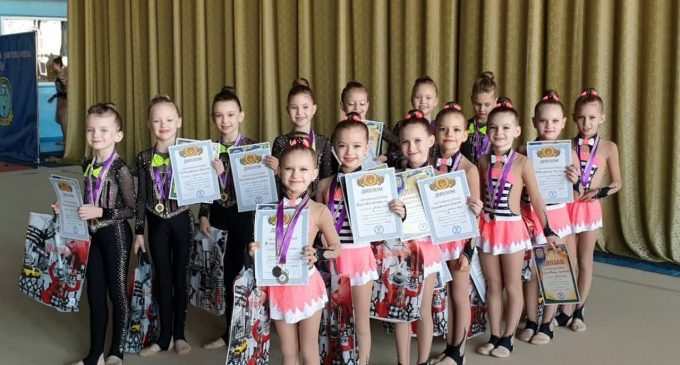 У Кам’янському визначили кращих гімнасток міста