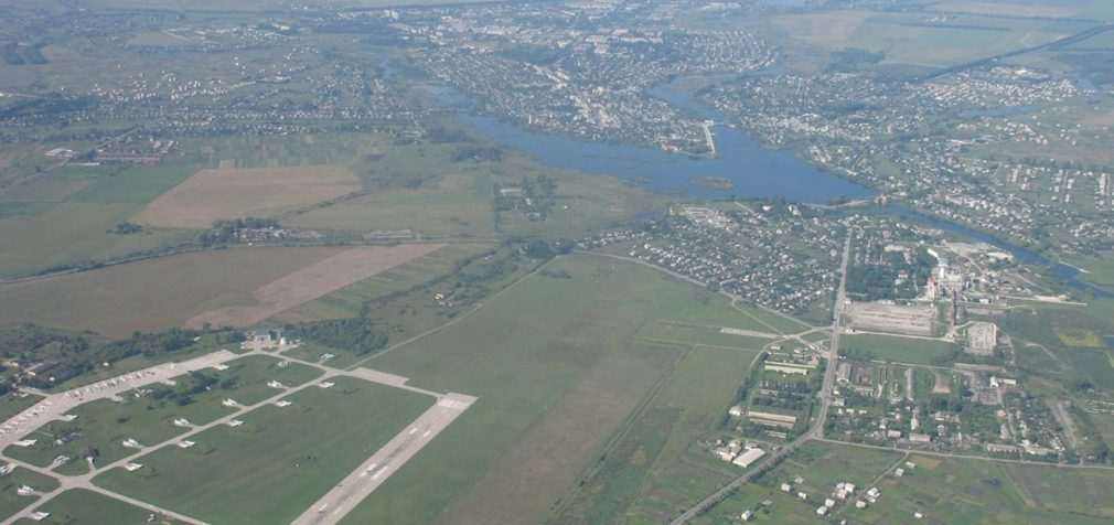 Окупанти завдали удару по аеродрому у Хмельницькій області