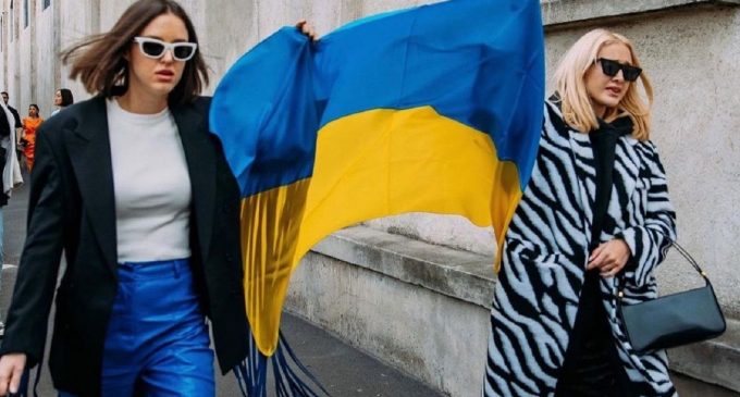 Разом за свободу: Balmain, Vogue France та інші діячі фешн-індустрії закликають підтримати Україну