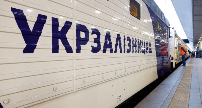 Окупанти обстріляли евакуаційний поїзд під Васильковом