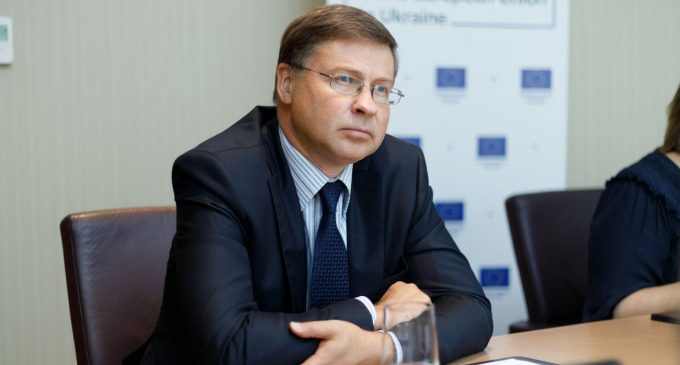 ЄС надав ще 300 млн євро фінансової допомоги для України