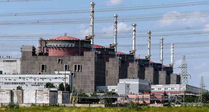 Захоплення Запорізької АЕС: окупанти заявили, що вона у власності “Росатому”