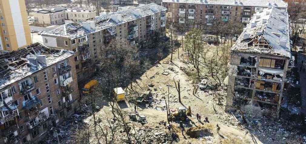 Окупанти вдарили по Львову, але відступили від Києва: головне на вечір 18 березня
