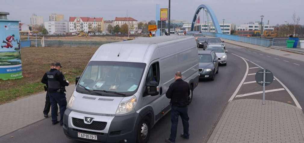 Особливості ПДР у Німеччині: як українцям не потрапити у ДТП і не нарватися на штрафи