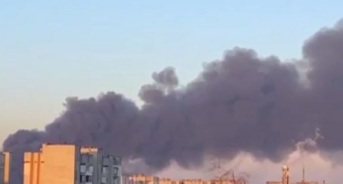 У Львові прогриміли вибухи. На околиці міста почалася пожежа