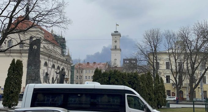 Львів піддався ще одному ракетному удару