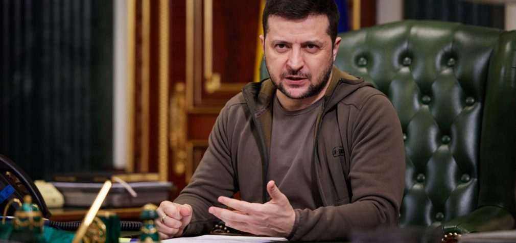Зеленський провів годинну бесіду з Байденом про допомогу США та посилення санкцій