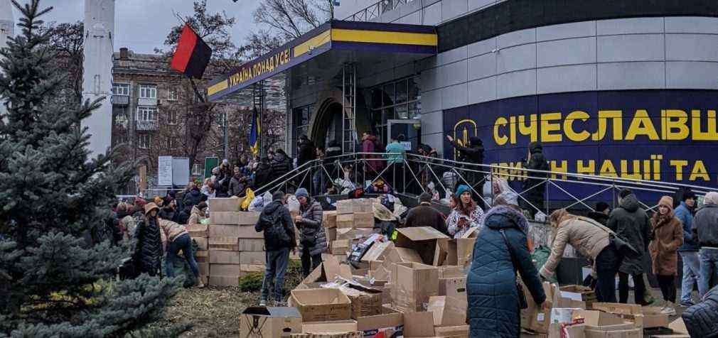 Спрацювала ППО: вранці в Дніпрі пролунало кілька вибухів