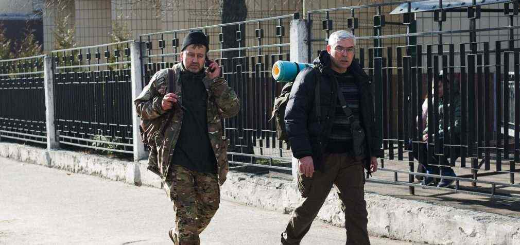 Переселенці у Львові мають стати на військовий облік, але є два винятки