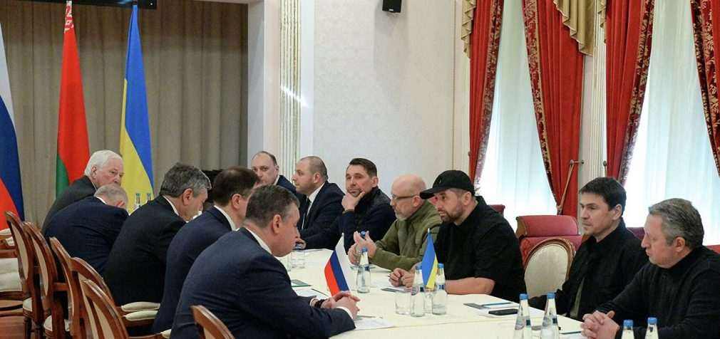 В Стамбулі почалися переговори між Україною та Росією