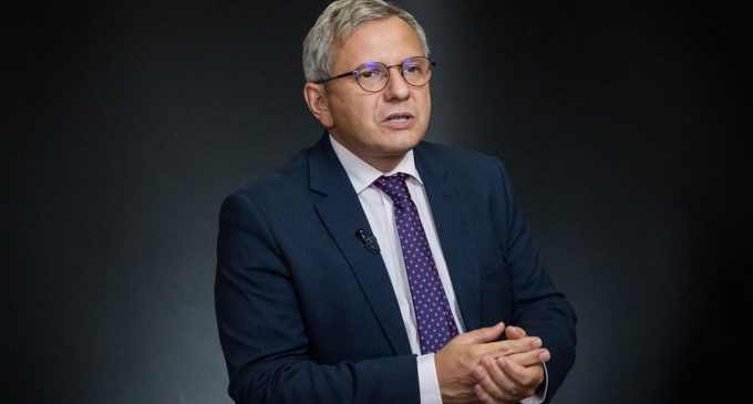 У Зеленського заявили, що збиток через вторгнення РФ перевищив 100 млрд доларів