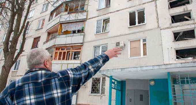 Росія вдарила ракетою та 23 рази обстріляла Харків: троє загиблих, 31 поранений