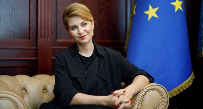 Україна відправила Єврокомісії першу частину анкети на членство. Готує другу