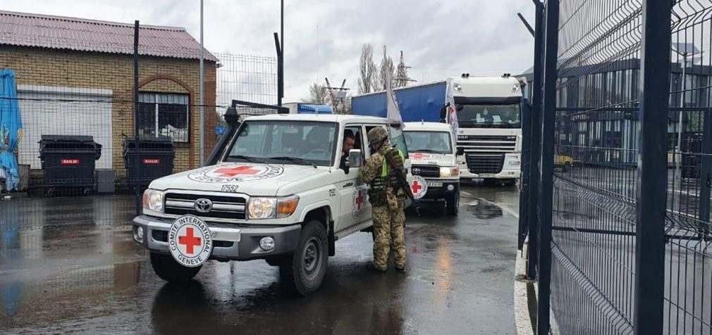 Червоний Хрест вимагає гуманітарного доступу до Маріуполя для евакуації людей