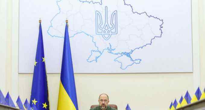 Житло для переселенців. У Кабміні пояснили, хто перший у черзі