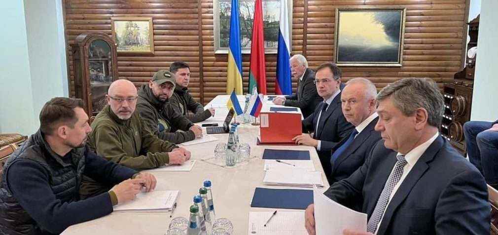 Зеленський сформував постійну делегацію для переговорів з Росією
