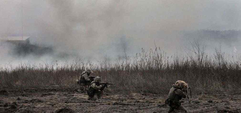 Російський вертоліт обстріляв позиції прикордонників у Сумській області